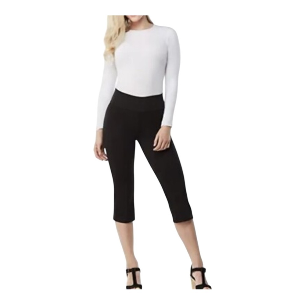NWTS Nygard Slims Women’s Black Capri Pant. Perfect fit, Size M, 10-12